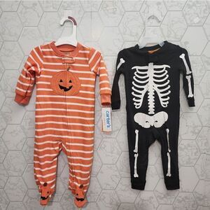 Nwt Lot of two Halloween Footed Pajamas, Size 6-9 months